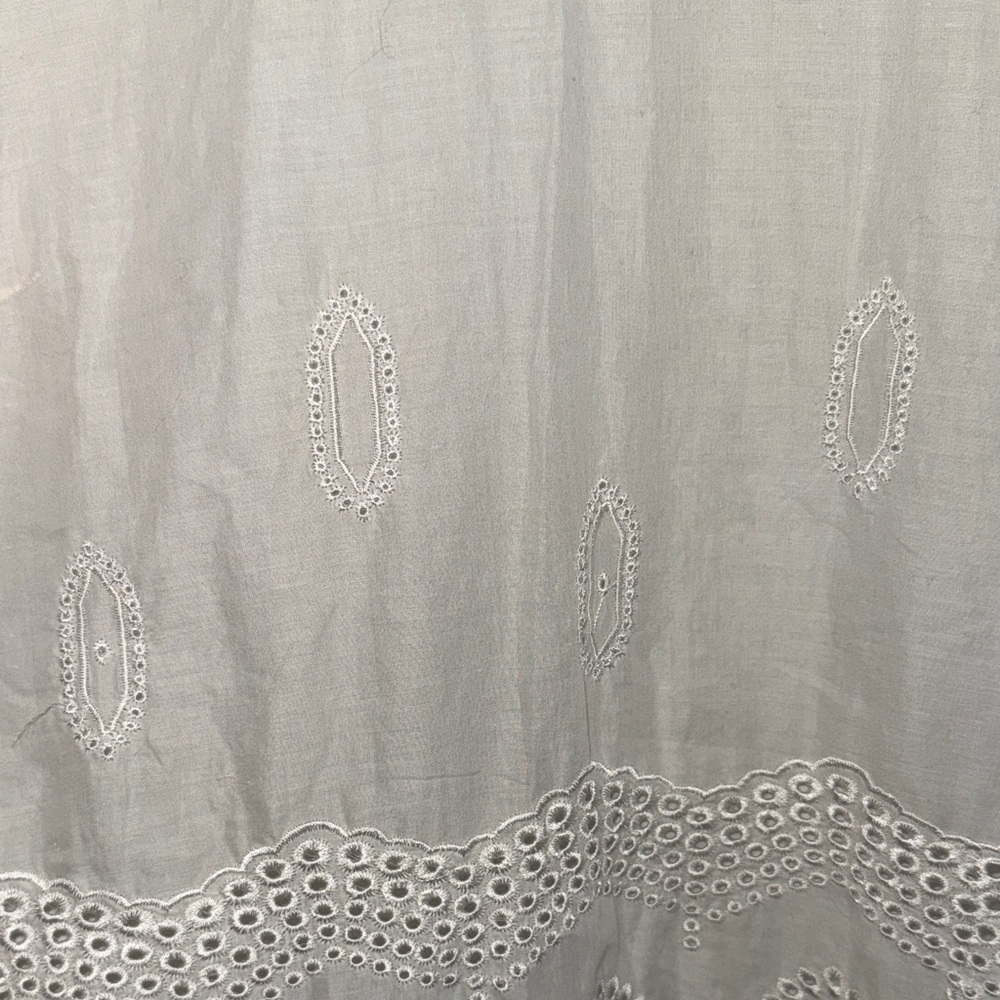 Cupio White Long-Sleeve Eyelet Embroidered Top - Picture 7 of 13